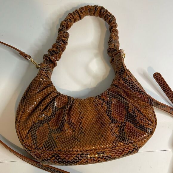Fashion Nova Faux Snakeskin Mini-Bag - Picture 1 of 4